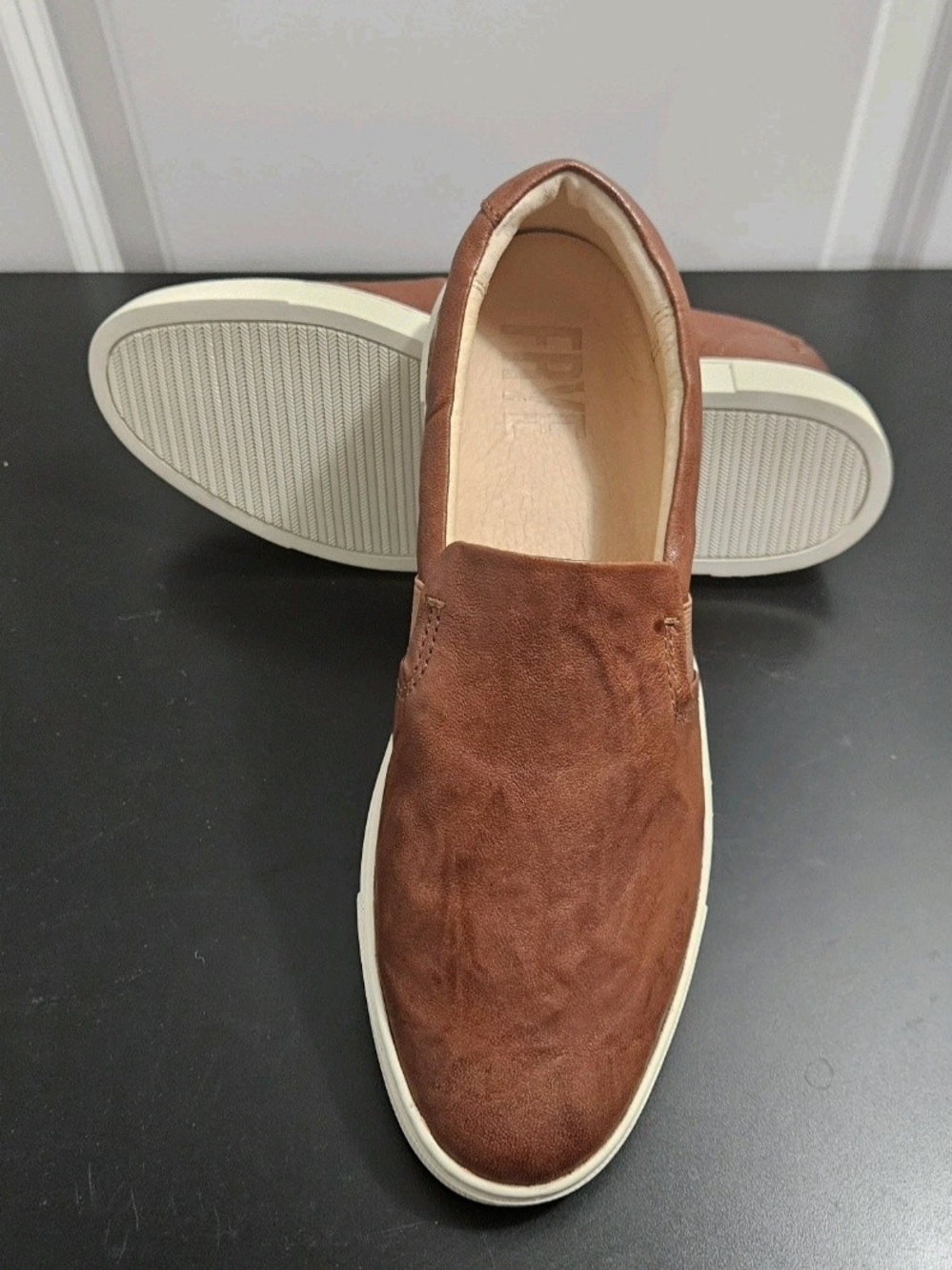 NWOB Frye Women's Cognac Slip-On Leather Sneakers Size 8.5M